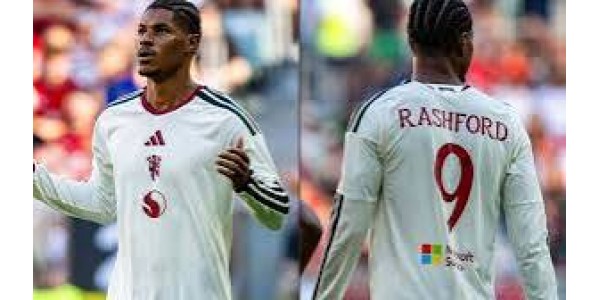 Berichten zufolge wird Rashford die Nummer 9 bei Manchester United tragen